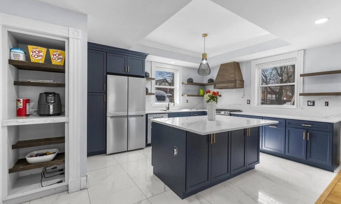Asylum Hill House | Sargeant Street Sanctuary-4 bedroom home perfect for families