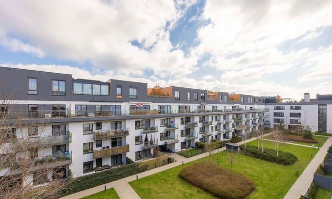 Wilanow Apartment | Sarmacka 4A | Fashionable Apartment | Parking