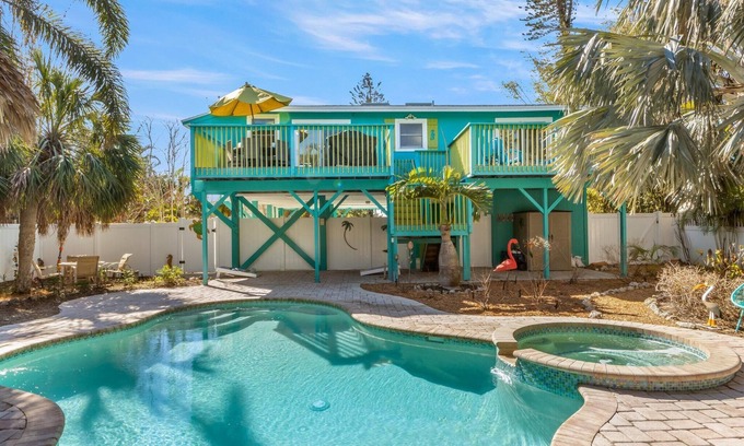 Whitney Beach House | Sassy Seahorse: Heated pool, hot tub, ping pong, Foosball and pool table!