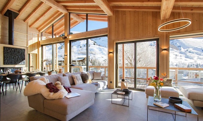 Les Deux Alpes Ski Chalet | Sauna, bain à remous, vues imprenables et plus !