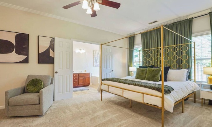 Alabaster House | Save Big! Kent Terrace - 3br in Alabaster