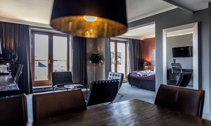 Nyhavn - Amalienborg Hotel | Scandic Front