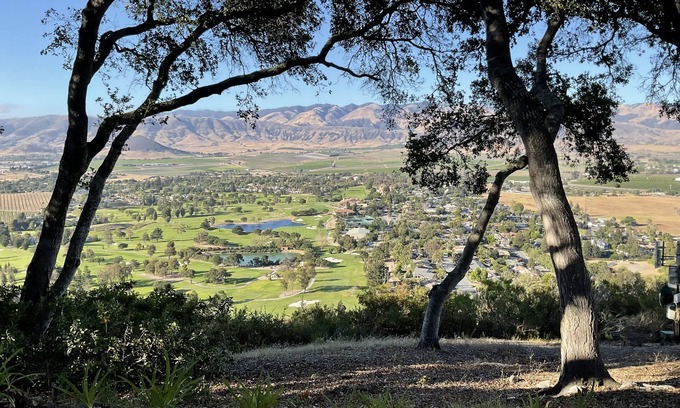 San Luis Obispo House | Scenic Beauty 5000 sq ft on 10 acres. close to wineries, airport, & Beach!