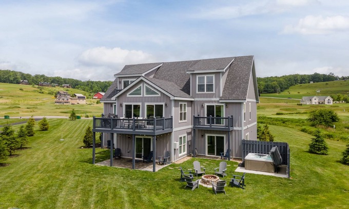 Waterfront Greens House | Scenic Dog Friendly Stay w/Hot Tub & Fire Pit