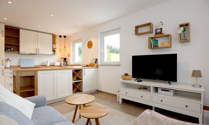 Schoenwald Apartment | Schönwaldblick vacation apartment - 2 large balconies with a fantastic view - barrier-free - Mein SWH