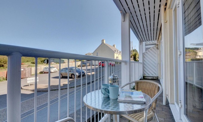 Mortehoe Apartment | Schooner's - Two Bedroom Apartment, Sleeps 4