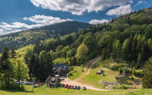 Nowa Ruda Hotel | Schronisko Bukowa Chata