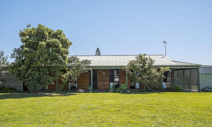 Lancelin House | Sea Breeze - Perfect house for the family