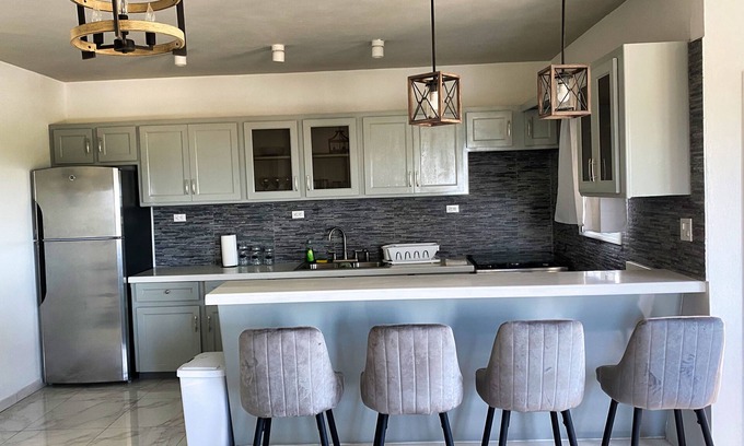 Oyster Pond Apartment | Sea-Renity