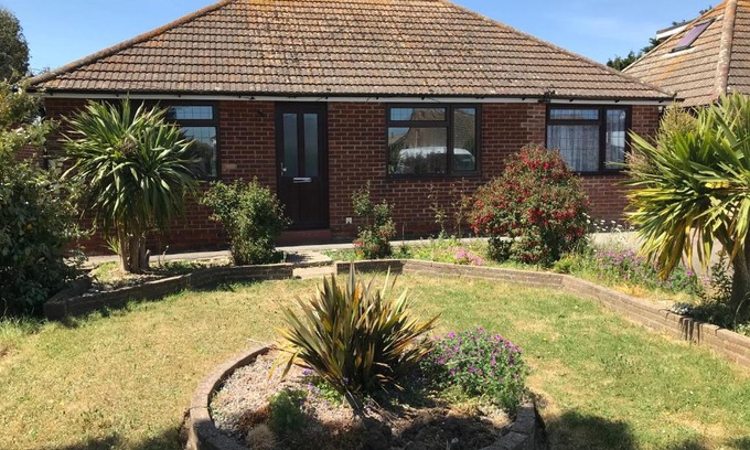 New Romney House | Sea Shells