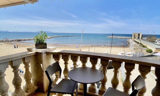 San Vincenzo Apartment | Sea View Apartment