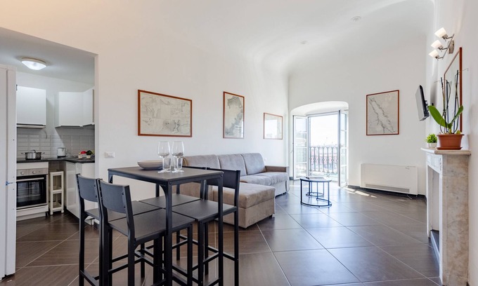 Pre Apartment | Sea View Apartment Next To Acquarium, Genova, Italy