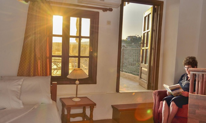 Milia House | Sea view between the richness of the Cretan Nature