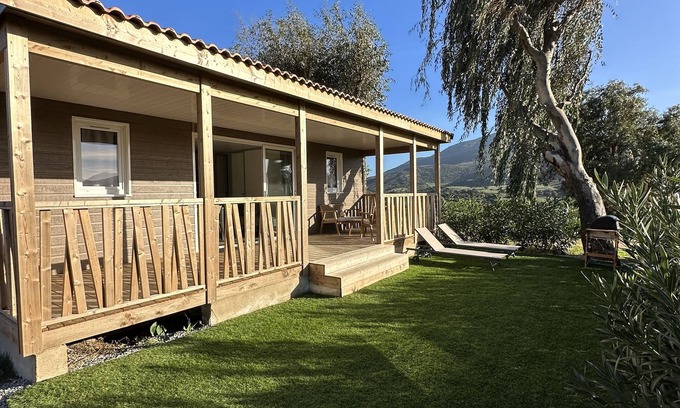 Residences du Golfe de Lava House | Sea view chalet