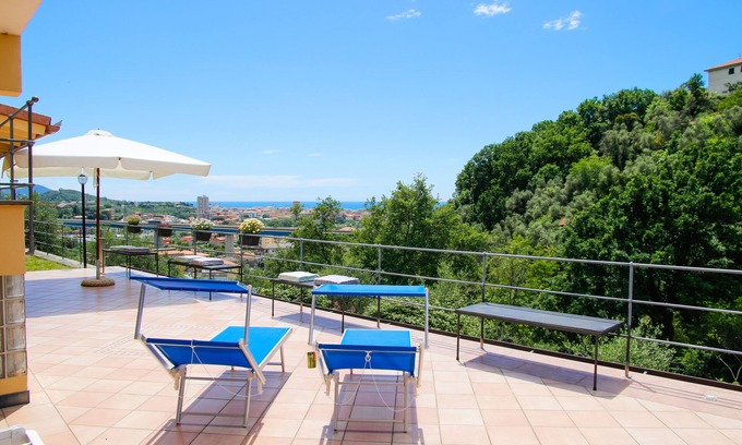 Rezza House | Sea view house with terrace, garden, parking. Cin: IT010015C2JQ7Z6UKJ