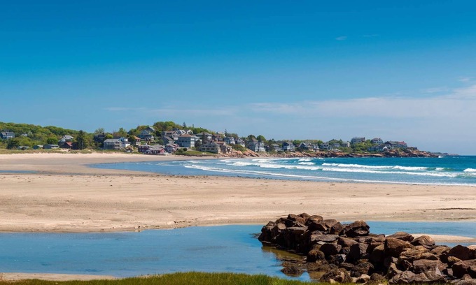 Newbury Condo | Sea View Loft