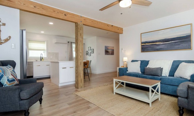 Kure Beach House | Sea Ya Later: Adorable one bedroom duplex in Kure Beach