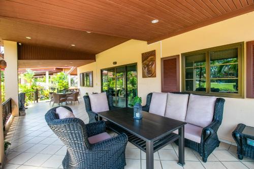 Kram House | SeaBreeze Residence Mae Phim