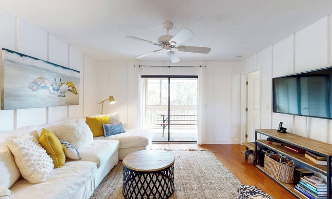 Seabrook Island Villa | Seabrook Exclusives: 2066 Marsh Walk Villa