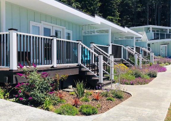 Little River Hotel | Seafoam Lodge