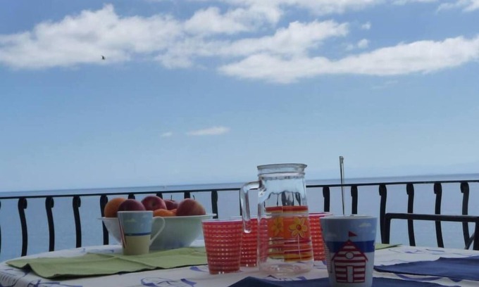 Lipari Historic Centre Apartment | Seafront Studio - Lipari