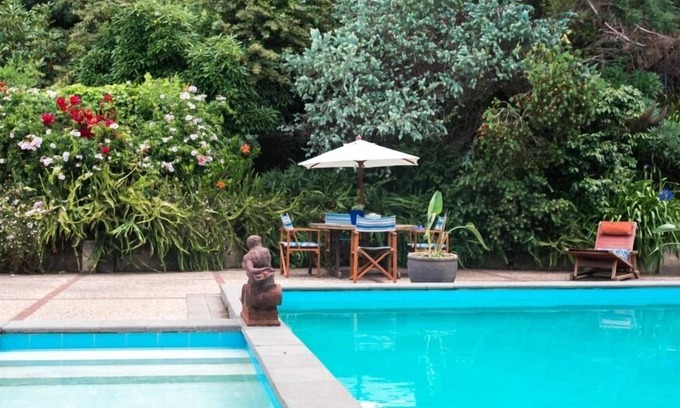 Eskdale Apartment | Seahurst Apartment Napier, swim,stay,play.