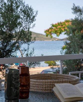 Nea Peramos Apartment | SeaMoon
