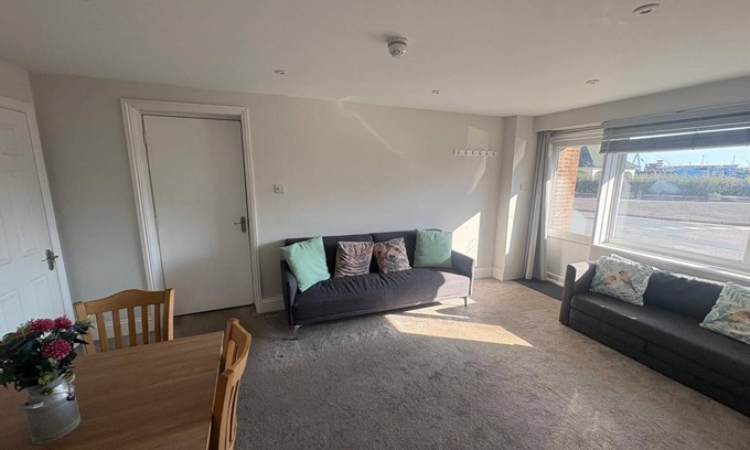 Hove Apartment | Seaside 2 Bedroom Flat