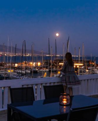Mikrolimano Villa | Seaside Grey Pearl Villa