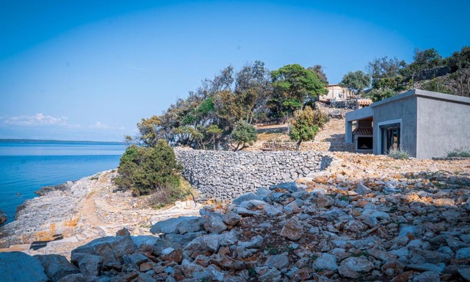 Mali Losinj House | Seaside holiday house Cove Zatanki, Losinj - 21420