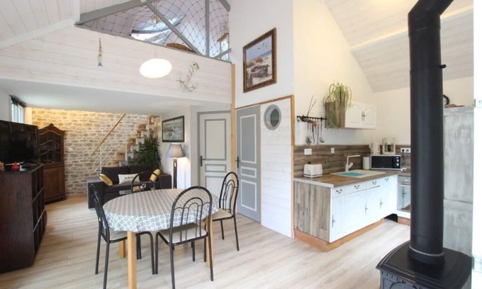 Bretteville-sur-Ay House | SEASIDE HOUSE 100 M