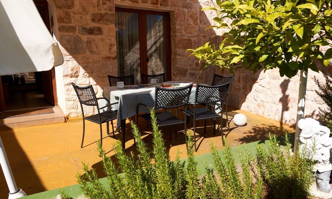 Krapanj House | Seaside house for families with children Krapanj, Šibenik (K-24166)