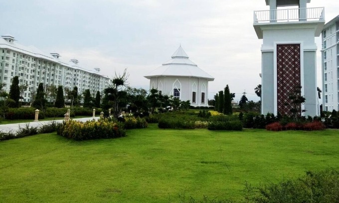 Cha-am Apartment | SEAView BEACH Front with Huge Sport Club