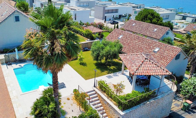 Ugljan Villa | Seaview Villa Bugenvilla, Ugljan, Croatia