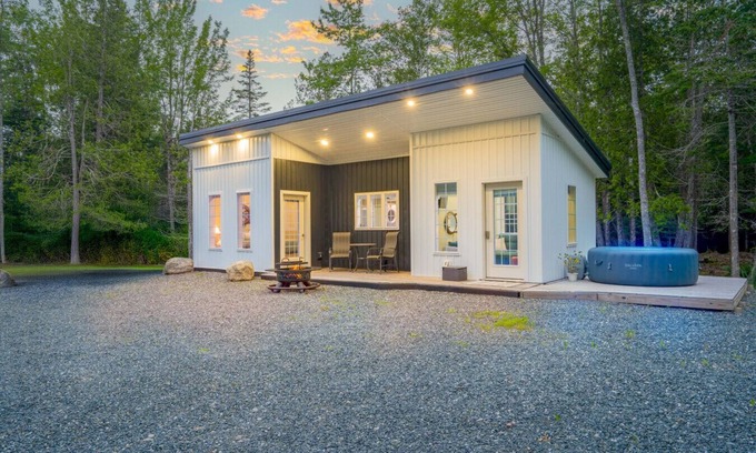Lamoine House | Secluded Bungalow Near Acadia & Bar Harbor - Private- Pet Friendly- Heated Pool- Huge Yard