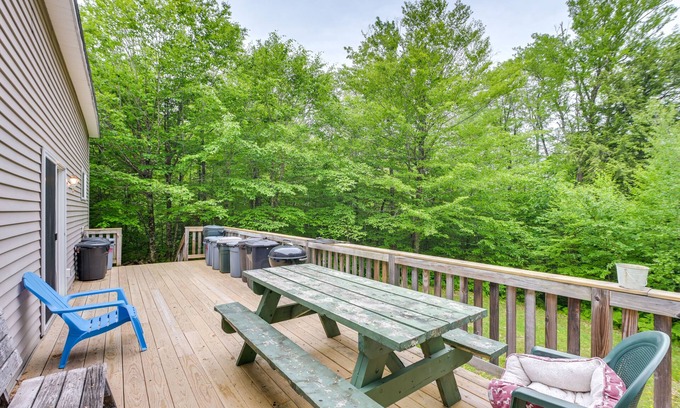 Harmony Cabin | Secluded Harmony Cabin w/Deck, Dock, Boats!