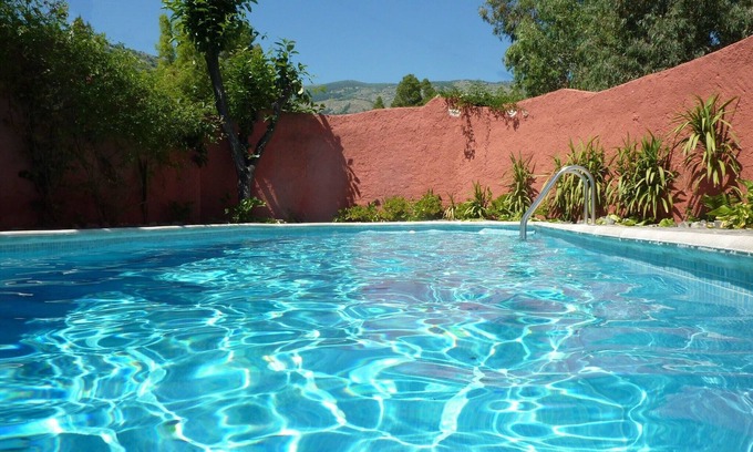 Orgiva Cottage | Secluded idyll! 5min walk to town: very private, pool, air-con.