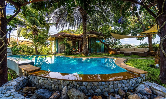 Hin Lek Fai Villa | Secluded Oasis for Family - BM5