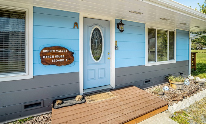 Orick House | Secluded retreat with easy access to town and beach, free WiFi, and deck