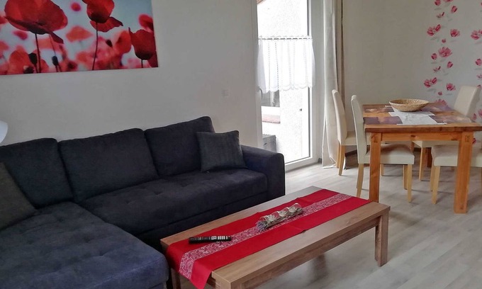 Qualzow House | SEE 9732 - big house - pet friendly holiday houses Qualzow SEE 9730