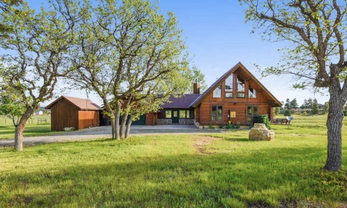 Pagosa Springs House | See Fall's Changing Colors! Charming Cabana Dichoso: Hot Tub, Game Room, Private Pond, Pet-Friendly!