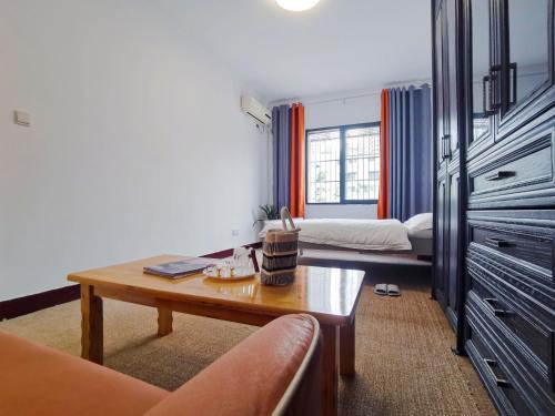 Luomashi Apartment | Seeking Flavors in Chengdu Renmingzhonglu Road