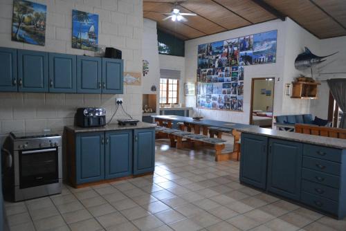 Mbazwana House | Seevarkie Guest House & Fishing Charter