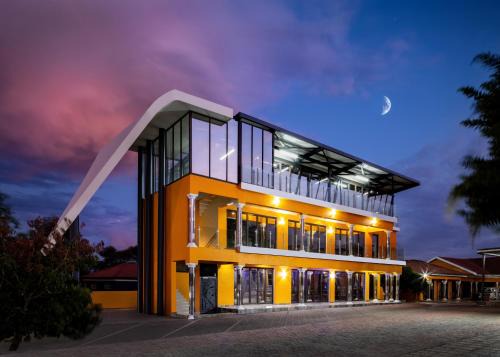 Chaneng House | SelaMod Village Guest House