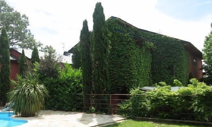 Navacerrada Cottage | Self catering Chalet Piscina Privada for 9 people