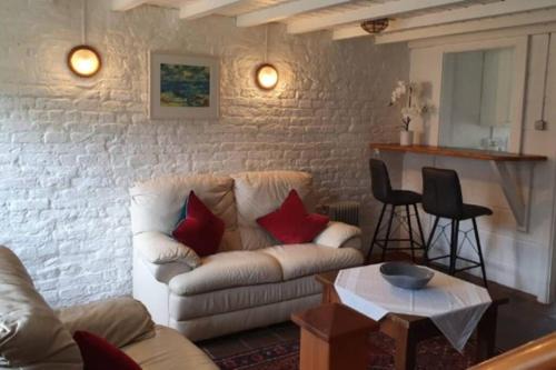 Ballyedmond House | Self Catering - Gardeners Cottage