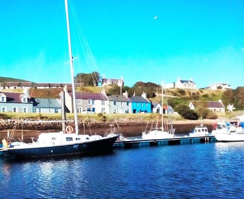 Helmsdale Bed & Breakfast | Selkie House Song of the Sea