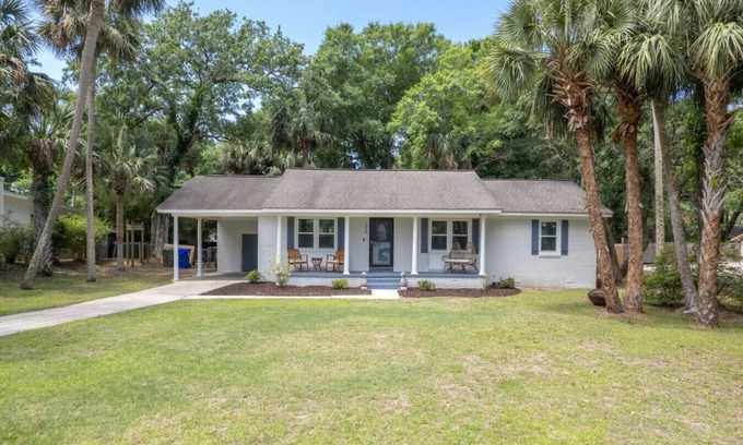 Isle of Palms House | Serendipity By The Sea