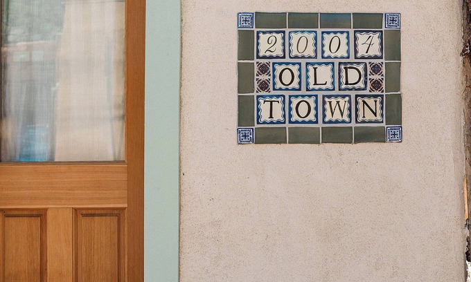 West Old Town House | Serene, earthen home - just one minute from the heart of Old Town Albuquerque!