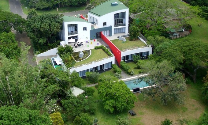 St. Lucia House | Serene-estate Boutique Guesthouse